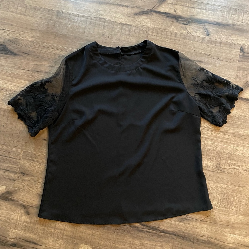 Boutique Black Lace Sleeve Blouse XL | Sheer Floral Lace Dressy Top